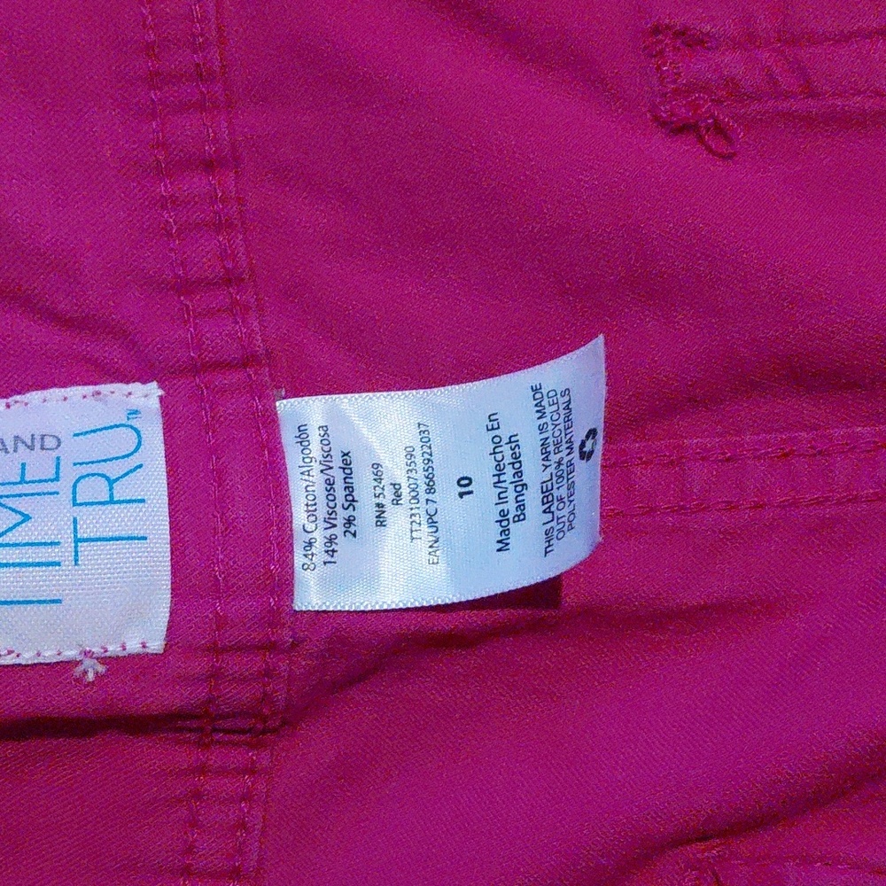 Women's Magenta Shorts - Picture 3 of 3